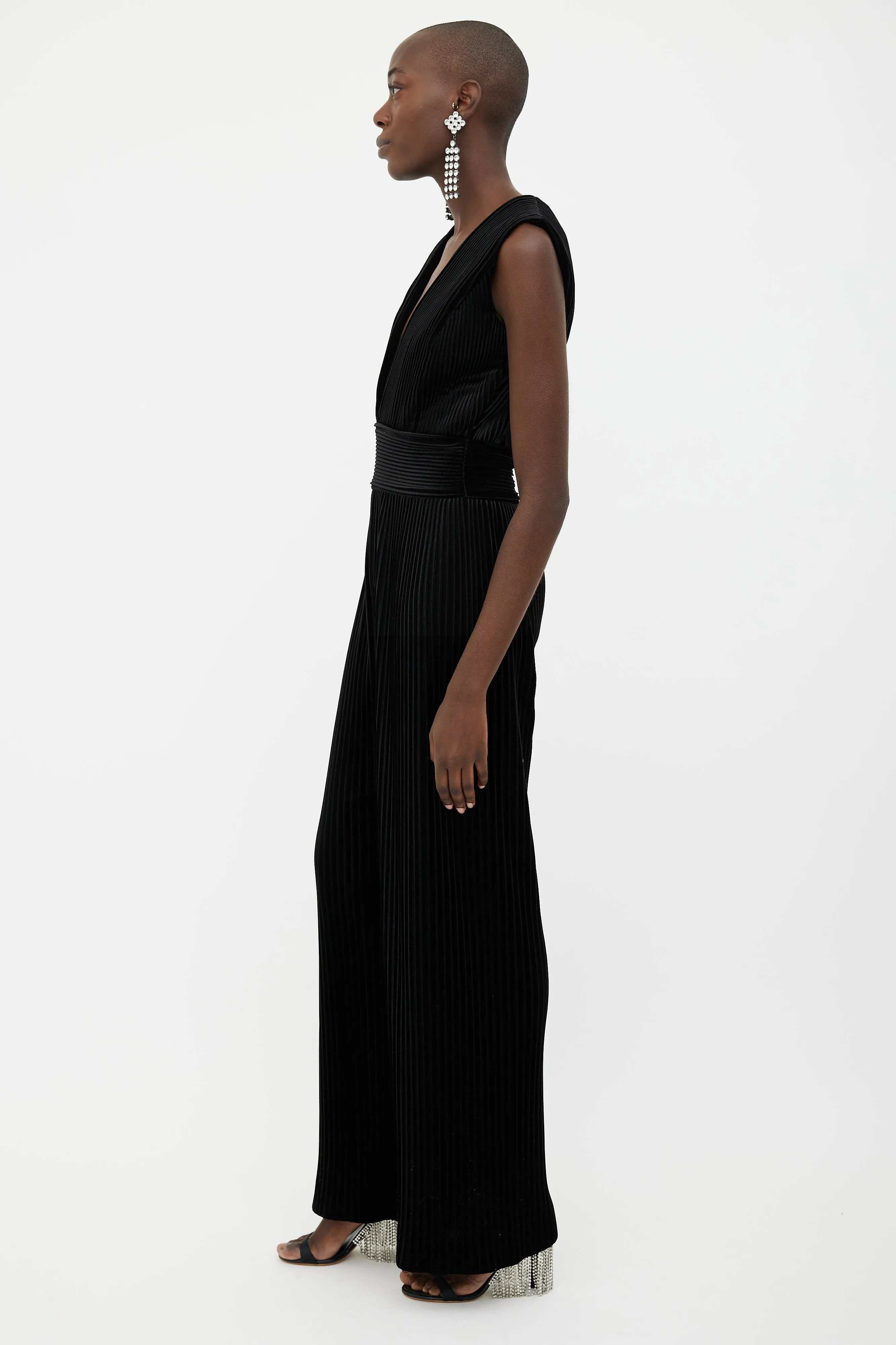 Black Pleated Velvet Sleeveless Jumpsuit